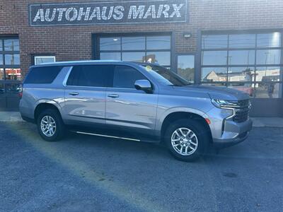 2023 Chevrolet Suburban LT   - Photo 4 - Dartmouth, MA 02748