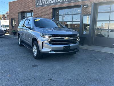 2023 Chevrolet Suburban LT   - Photo 2 - Dartmouth, MA 02748