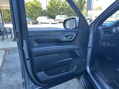 2023 Chevrolet Suburban LT   - Photo 7 - Dartmouth, MA 02748