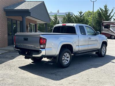 2018 Toyota Tacoma SR5 V6   - Photo 6 - Dartmouth, MA 02748