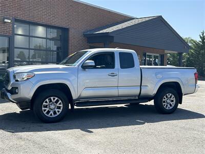 2018 Toyota Tacoma SR5 V6   - Photo 10 - Dartmouth, MA 02748