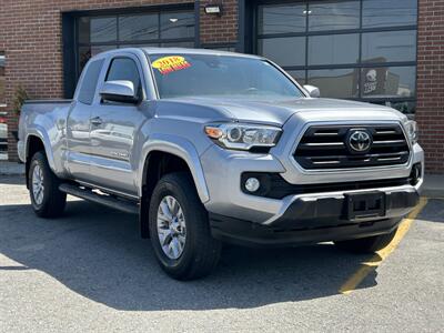 2018 Toyota Tacoma SR5 V6   - Photo 1 - Dartmouth, MA 02748