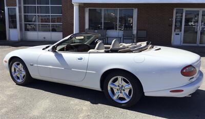 1997 Jaguar XK8   - Photo 7 - Dartmouth, MA 02748