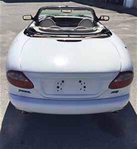 1997 Jaguar XK8   - Photo 8 - Dartmouth, MA 02748