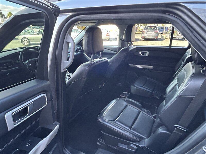 2021 Ford Explorer XLT - Photo 14