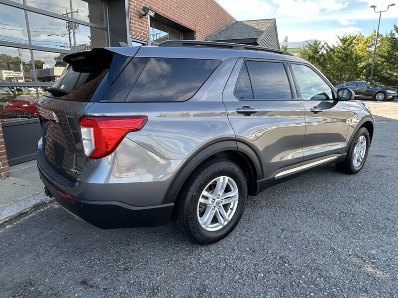 2021 Ford Explorer XLT - Photo 7