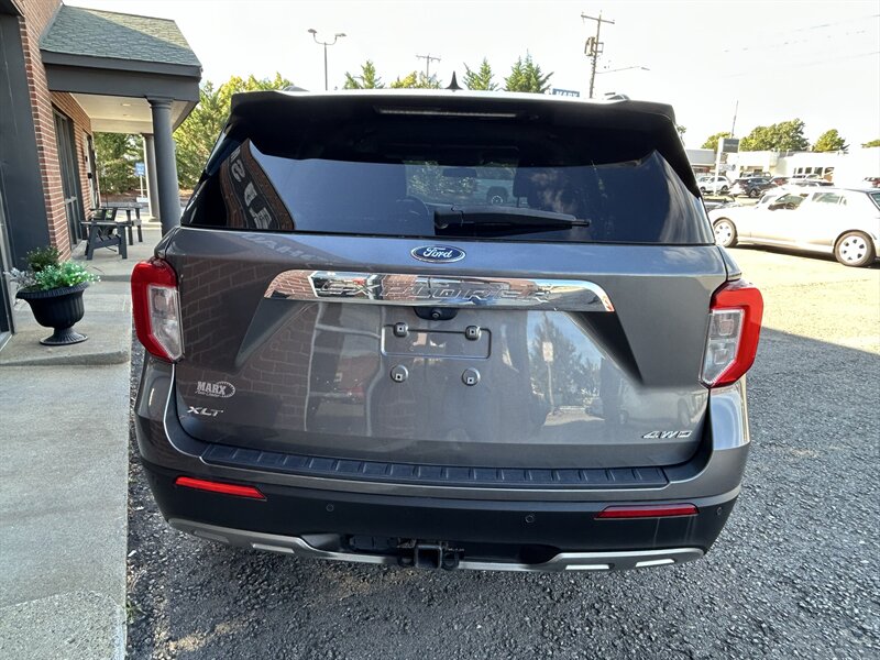 2021 Ford Explorer XLT - Photo 8