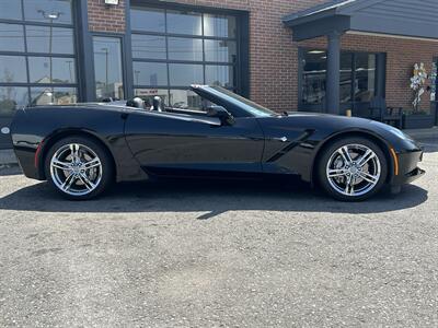 2017 Chevrolet Corvette Stingray   - Photo 3 - Dartmouth, MA 02748