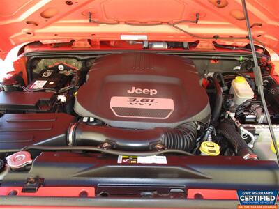 2013 Jeep Wrangler Sport   - Photo 18 - Dartmouth, MA 02748