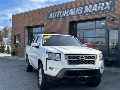 2023 Nissan Frontier SV   - Photo 2 - Dartmouth, MA 02748
