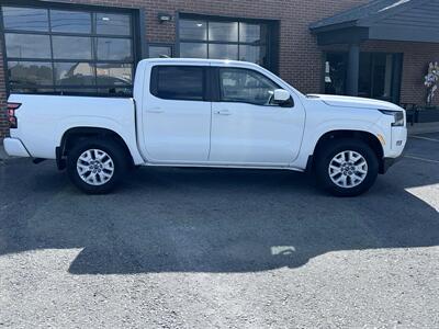 2023 Nissan Frontier SV   - Photo 5 - Dartmouth, MA 02748