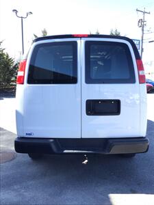 2020 Chevrolet Express 3500   - Photo 5 - Dartmouth, MA 02748