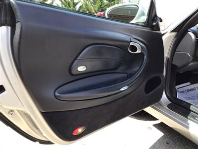 2001 Porsche 911 Carrera   - Photo 8 - Dartmouth, MA 02748
