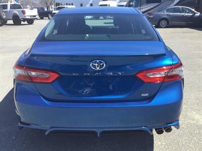 2018 Toyota Camry SE   - Photo 5 - Dartmouth, MA 02748