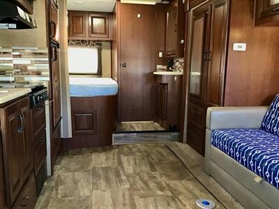 2014 Mercedes-Benz Sprinter 3500   - Photo 13 - Dartmouth, MA 02748