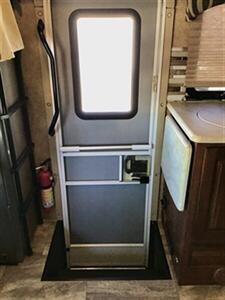 2014 Mercedes-Benz Sprinter 3500   - Photo 14 - Dartmouth, MA 02748