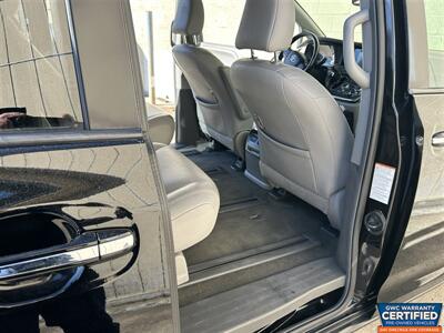 2016 Toyota Sienna XLE Premium 7-Passen   - Photo 22 - Dartmouth, MA 02748