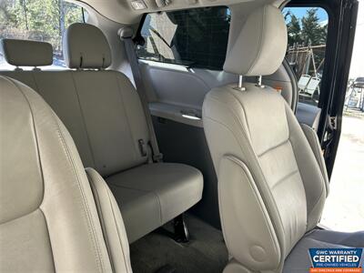2016 Toyota Sienna XLE Premium 7-Passen   - Photo 26 - Dartmouth, MA 02748
