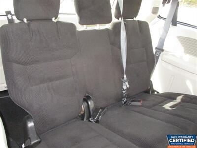 2015 Dodge Grand Caravan SE   - Photo 18 - Dartmouth, MA 02748