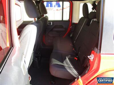 2019 Jeep Wrangler Sahara   - Photo 13 - Dartmouth, MA 02748