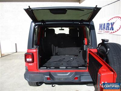 2019 Jeep Wrangler Sahara   - Photo 15 - Dartmouth, MA 02748