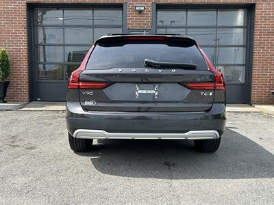 2021 Volvo V90 Cross Country T6   - Photo 9 - Dartmouth, MA 02748