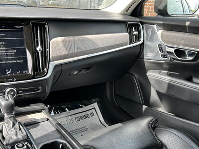 2021 Volvo V90 Cross Country T6   - Photo 28 - Dartmouth, MA 02748