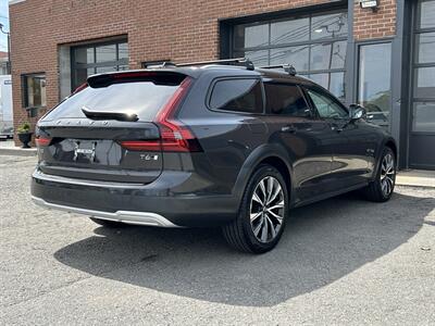 2021 Volvo V90 Cross Country T6   - Photo 8 - Dartmouth, MA 02748