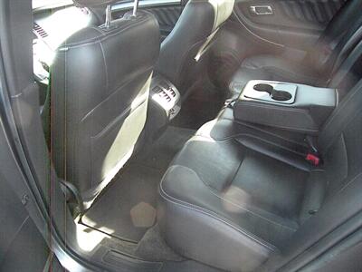 2014 Ford Taurus SEL   - Photo 4 - Chandler, IN 47610