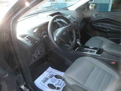 2017 Ford Escape S   - Photo 4 - Chandler, IN 47610