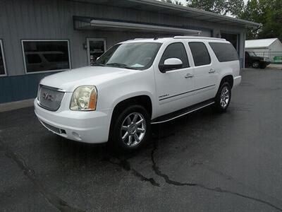 2011 GMC Yukon Denali   - Photo 4 - Chandler, IN 47610