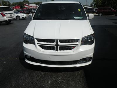 2016 Dodge Grand Caravan R/T   - Photo 3 - Chandler, IN 47610