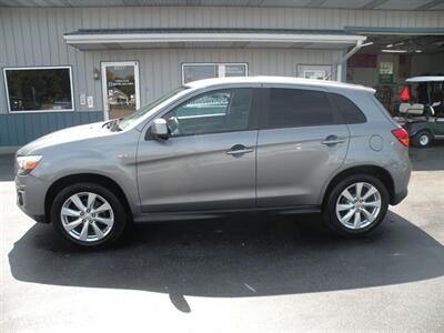 2015 Mitsubishi Outlander Sport ES   - Photo 1 - Chandler, IN 47610