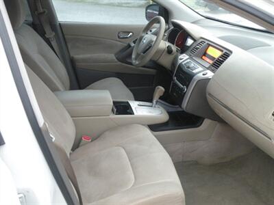 2010 Nissan Murano LE   - Photo 2 - Chandler, IN 47610