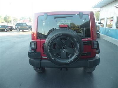 2012 Jeep Wrangler Sahara   - Photo 7 - Chandler, IN 47610