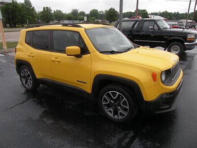 2015 Jeep Renegade Latitude   - Photo 4 - Chandler, IN 47610