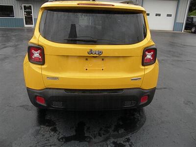 2015 Jeep Renegade Latitude   - Photo 3 - Chandler, IN 47610