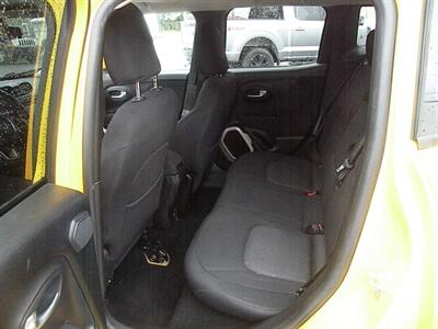 2015 Jeep Renegade Latitude   - Photo 7 - Chandler, IN 47610