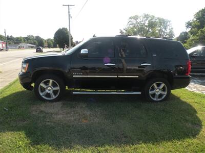 2014 Chevrolet Tahoe LTZ   - Photo 3 - Chandler, IN 47610