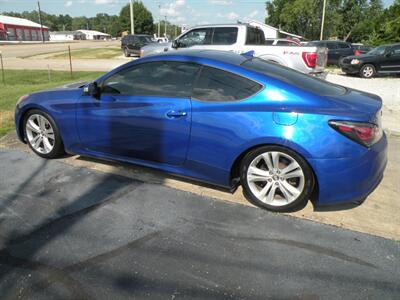 2012 Hyundai Genesis Coupe 3.8   - Photo 1 - Chandler, IN 47610
