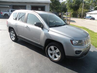 2017 Jeep Compass Sport   - Photo 3 - Chandler, IN 47610