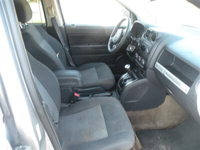 2017 Jeep Compass Sport   - Photo 4 - Chandler, IN 47610