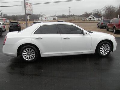 2014 Chrysler 300 Series Touring   - Photo 3 - Chandler, IN 47610