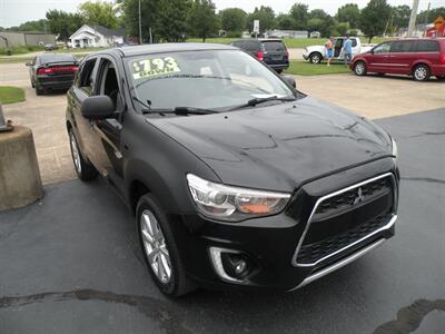 2015 Mitsubishi Outlander Sport SE   - Photo 2 - Chandler, IN 47610