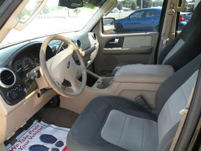 2003 Ford Expedition Eddie Bauer   - Photo 3 - Chandler, IN 47610