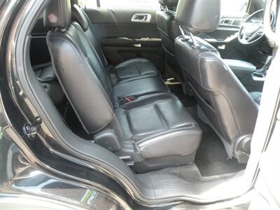 2013 Ford Explorer XLT   - Photo 3 - Chandler, IN 47610