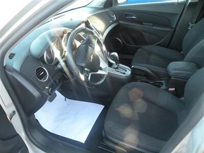 2011 Chevrolet Cruze LT   - Photo 3 - Chandler, IN 47610
