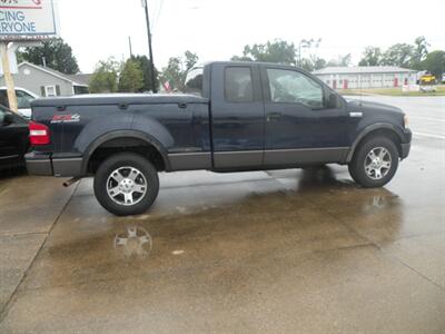 2004 Ford F-150 FX4   - Photo 1 - Chandler, IN 47610