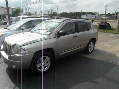 2009 Jeep Compass Sport   - Photo 4 - Chandler, IN 47610