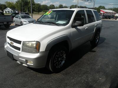 2006 Chevrolet Trailblazer LT   - Photo 3 - Chandler, IN 47610